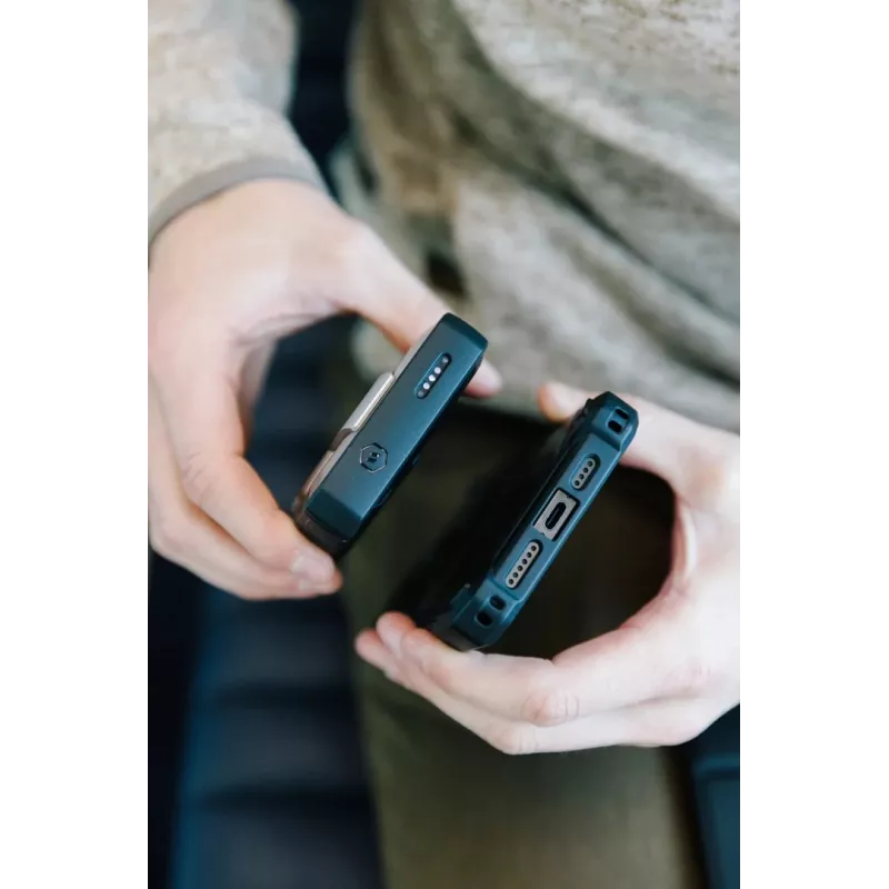 Urban Armor Gear 9B4411114036 Batería externa 10000 mAh Carga inalámbrica Negra, Titanium