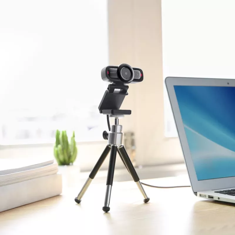 Webcam AUKEY PC-LM3 2 MP 1920 x 1080 píxeles USB 2.0 negro