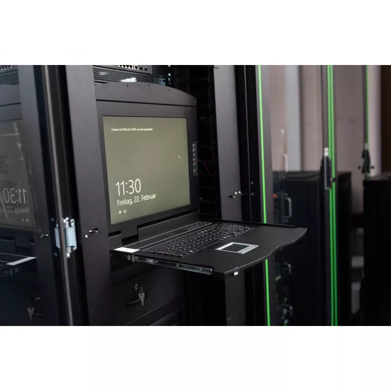 Consola KVM Digitus 19