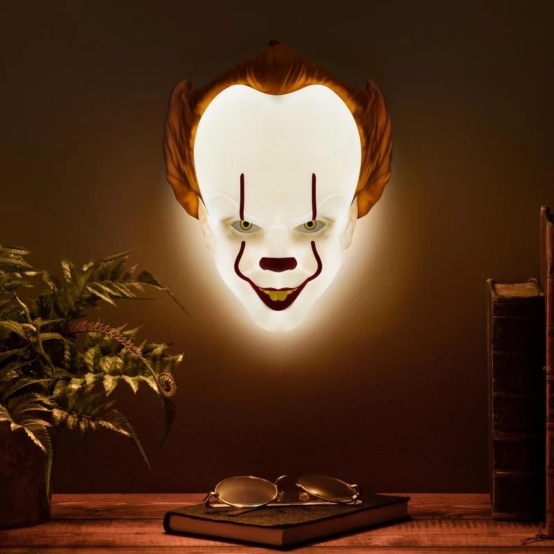 Lámpara de mesa Paladone lámpara máscara PP11207ITV2 Pennywise LED, lámpara temática con forma de máscara