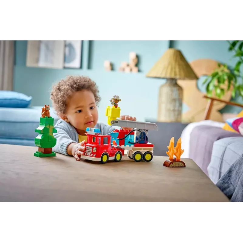 LEGO DUPLO 10473 Camión de bomberos con manguera y bombero