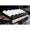 Caso | Vinoteca | WineChef Pro 40 | Clase de eficiencia energética G | Vitrina | Independiente | Capacidad 40 botellas | Tipo de refrigeración tecnología de compresor | Negro