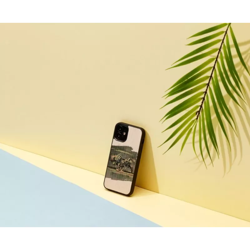 Funda para móvil Man and Wood para iPhone 12 mini — diseño de toro blanco