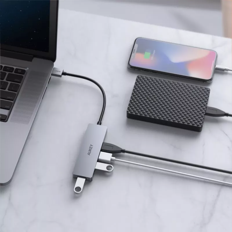 Hub USB Aukey CB-H36 — 4 puertos USB 3.2 Gen 1 Type-A, host USB 2.0, 5000 Mbit/s, aluminio plata