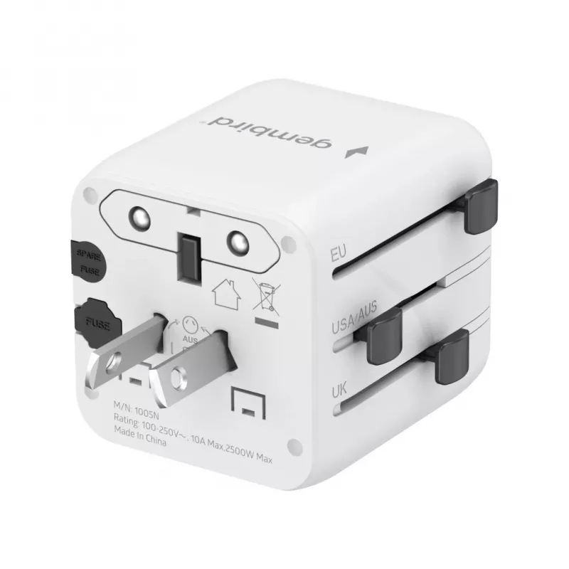 Adaptador de viaje universal GEMBIRD TPA-INT-01-W — entrada 100–250 V, conector Type-G, dimensiones compactas 84×56×85 mm