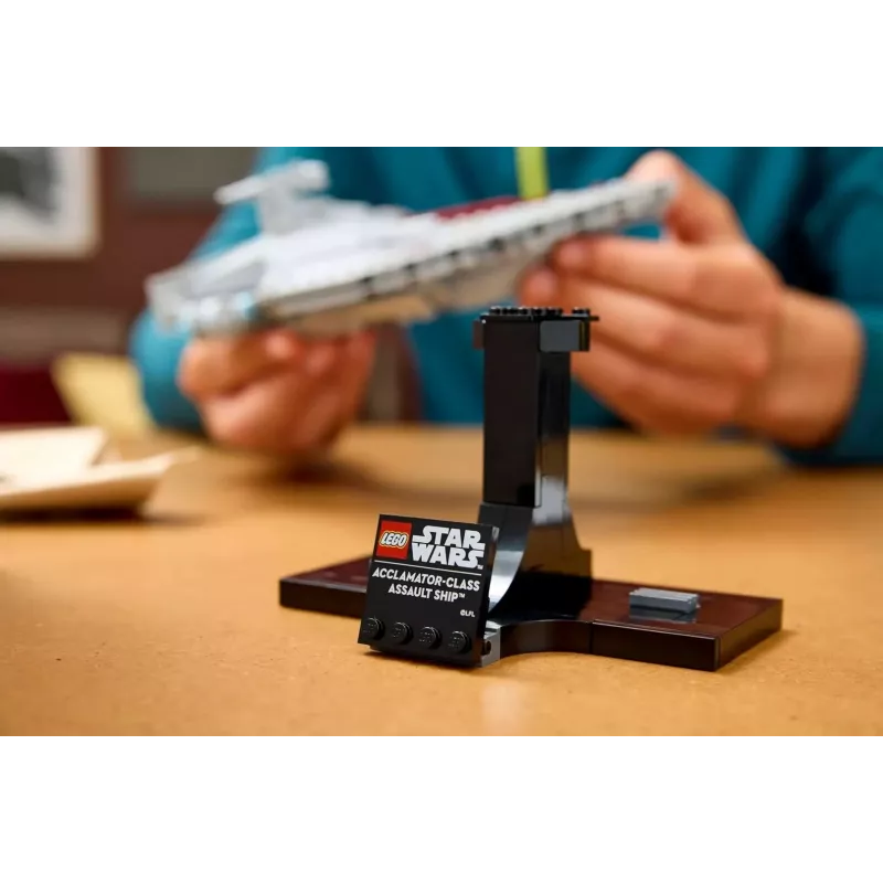 LEGO Star Wars Set nave de asalto clase Acclamator 75404 — Set de construcción, 450 piezas, modelo de exposición 130×150×230 mm