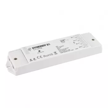 Synergy 21 LED Series EOS 05 controlador de 4 canales + CC700