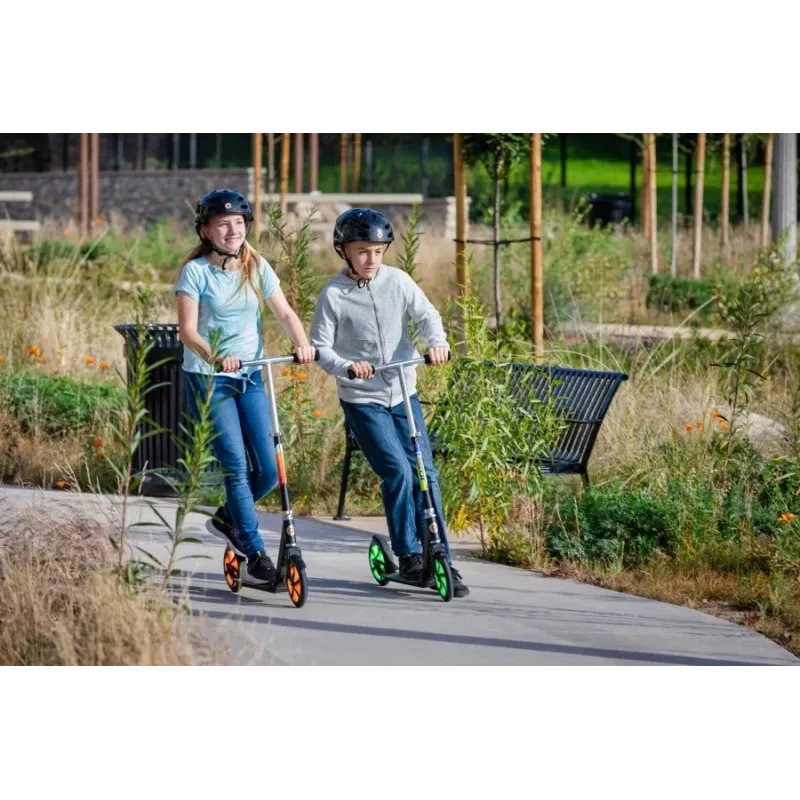 Patinete clásico Razor A5 Lux Light-Up — chasis de aluminio, ruedas de PU de 20 cm, plegable, carga máx. 100 kg