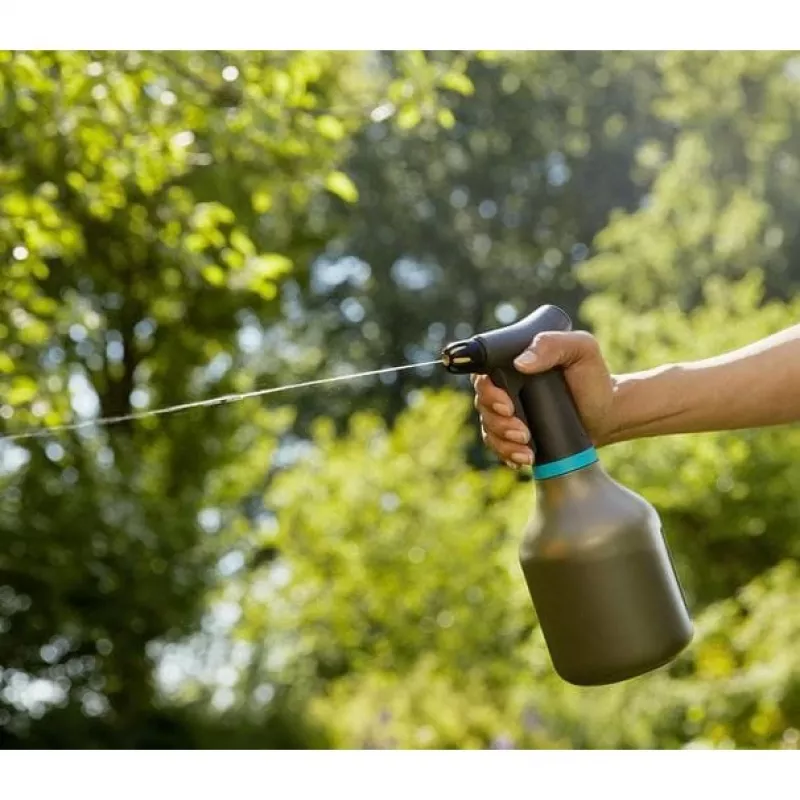 Pulverizador de mano Gardena 11110-20 0,75 L negro