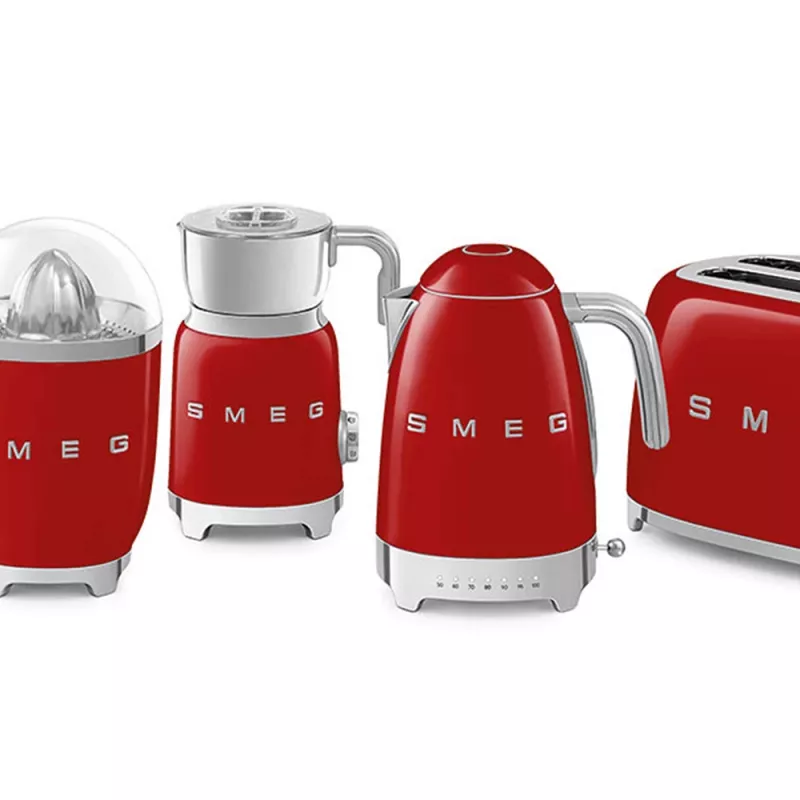 Hervidor de agua Smeg 1,7L 2400W Rojo
