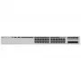 Catalyst 9200 24 puertos solo datos, 4 x 1G, Network Advantage