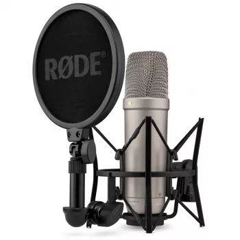 Micrófono de condensador de estudio RØDE NT1‑A 5th Gen — patrón cardioide, XLR/USB, 24/32 bits, hasta 192 kHz, SPL máx. 142 dB, plateado
