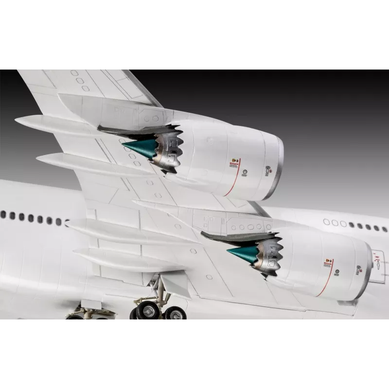 Avión Revell Boeing 747-8 Lufthansa New Livery