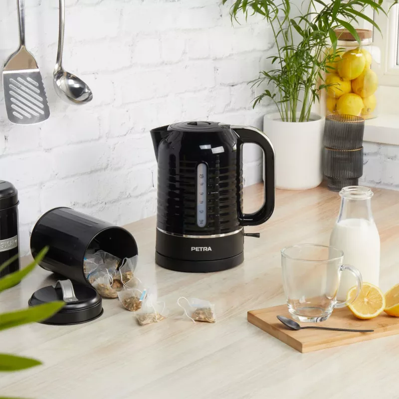 Hervidor eléctrico Petra 1,7 l 3 kW Negro