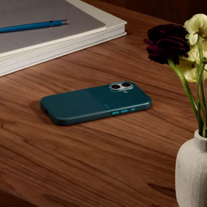 Funda robusta para móvil Apple Beats para iPhone 17 con MagSafe y control de cámara, azul, compatible con pantalla de 16 cm (6,3 pulgadas)