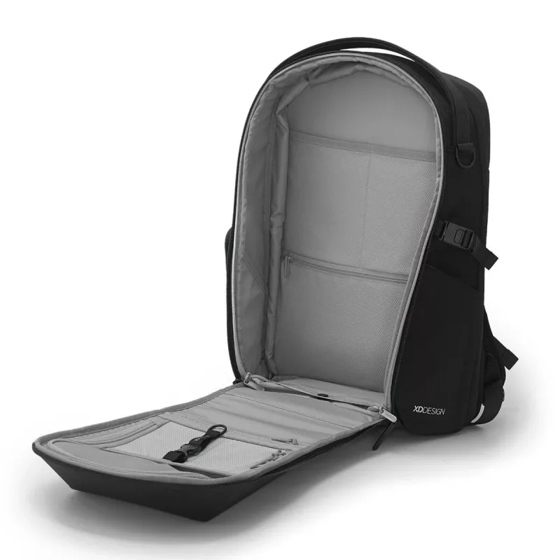 Mochila XDDESIGN Bizz Negra — resistente al agua, ligera, modelo P705.931