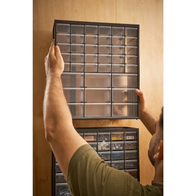 Caja de piezas pequeñas Stanley 1-93-981
