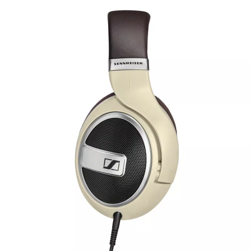 Auriculares Sennheiser HD 599 — con cable, circumaurales, 50 Ω, 12–38500 Hz, cable de 1,2 m, marfil