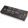 Behringer CAT sintetizador analógico