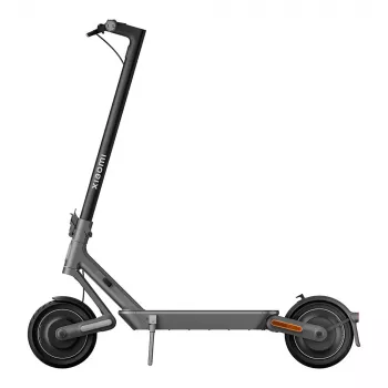 Patinete clásico Xiaomi E-Scooter 4 Ultra 20 km/h 12000 Ah