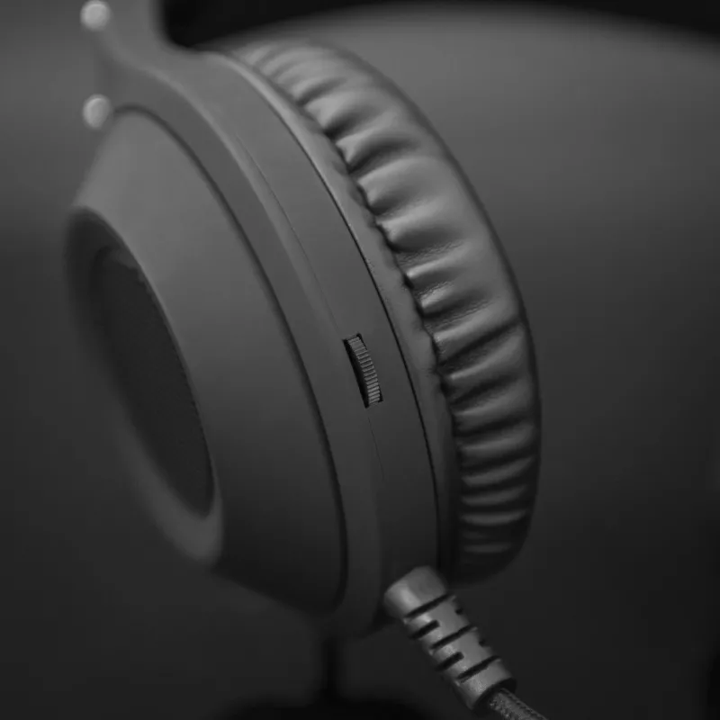 Auriculares White Shark GH-2041 Wildcat GH-2041