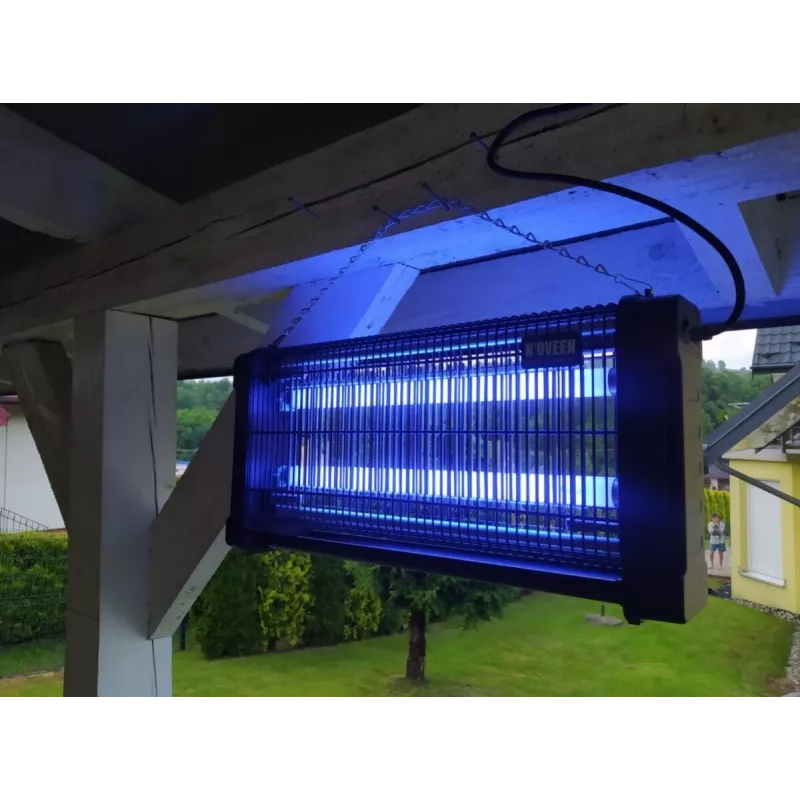 Lámpara insecticida NOVEEN IKN30 negra – luz UV, energéticamente eficiente, control de plagas en interiores