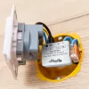 Interruptor inteligente Shelly Qubino Wave PM Mini, 1 canal, empotrable, Z-Wave, inalámbrico, 110–240 V AC / 24–30 V DC, gris