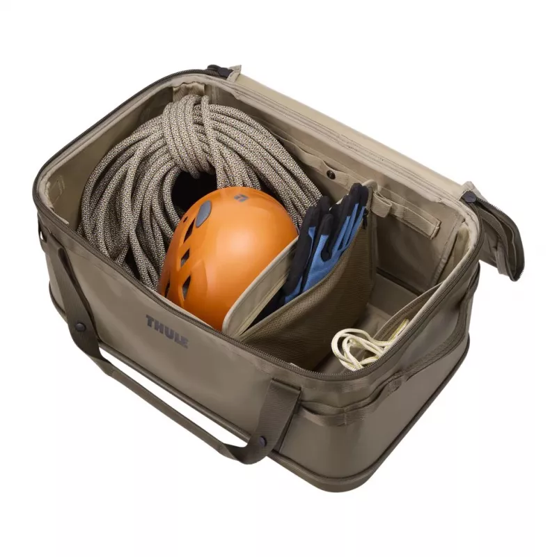 Thule 5530 Chasm Gear Hauler 55L Caqui oscuro