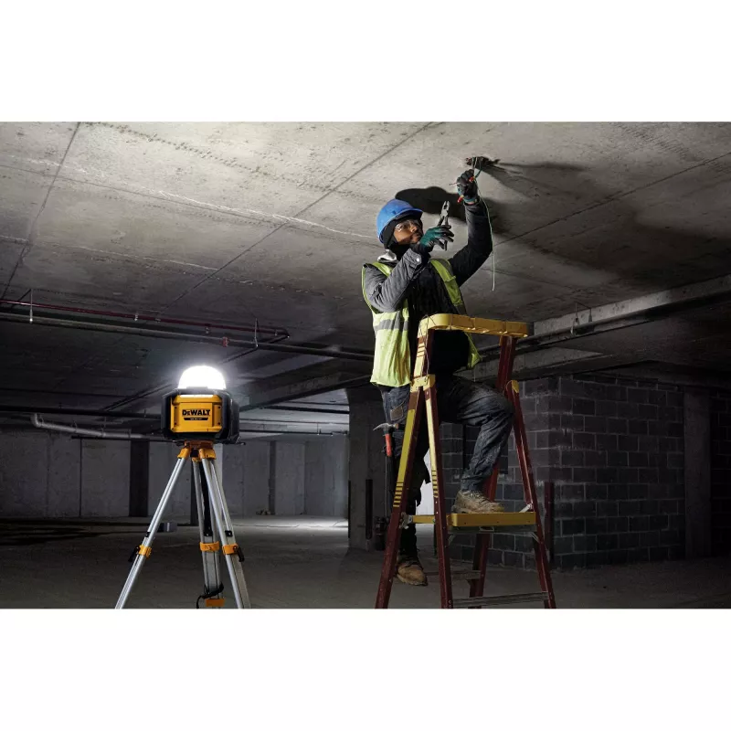 Foco de obra a batería DeWalt