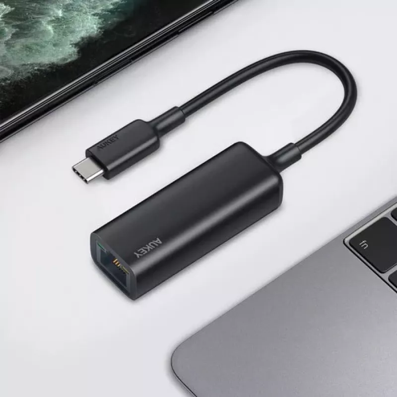 Adaptador Ethernet Aukey CB-A30 USB‑C a Gigabit RJ45 10/100/1000 Mbps, USB 3.0, aluminio, indicadores LED