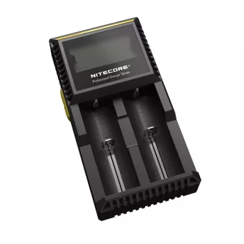 Cargador de baterías Nitecore D2 — cargador de 2 compartimentos para pilas AA/AAA/AAAA/C, tensión de entrada 100–240V, tensión de salida 4,2V, negro