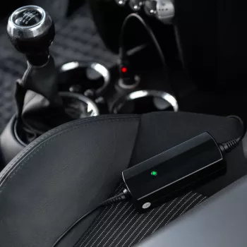 Fuente de alimentación para portátil de coche Akyga AK-ND-84 para Dell, 65 W, 19,5 V / 3,33 A, 4,5 x 3,0 mm + pin, entrada de 12 V