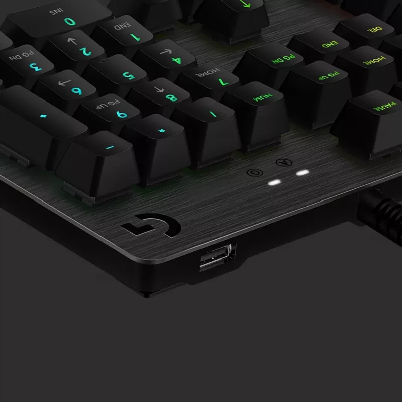 Teclado gaming Logitech G512, Negro, Con cable, Distribución suiza, 920-009347