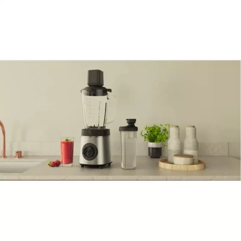 Batidora de vaso ELECTROLUX E6VB1-8