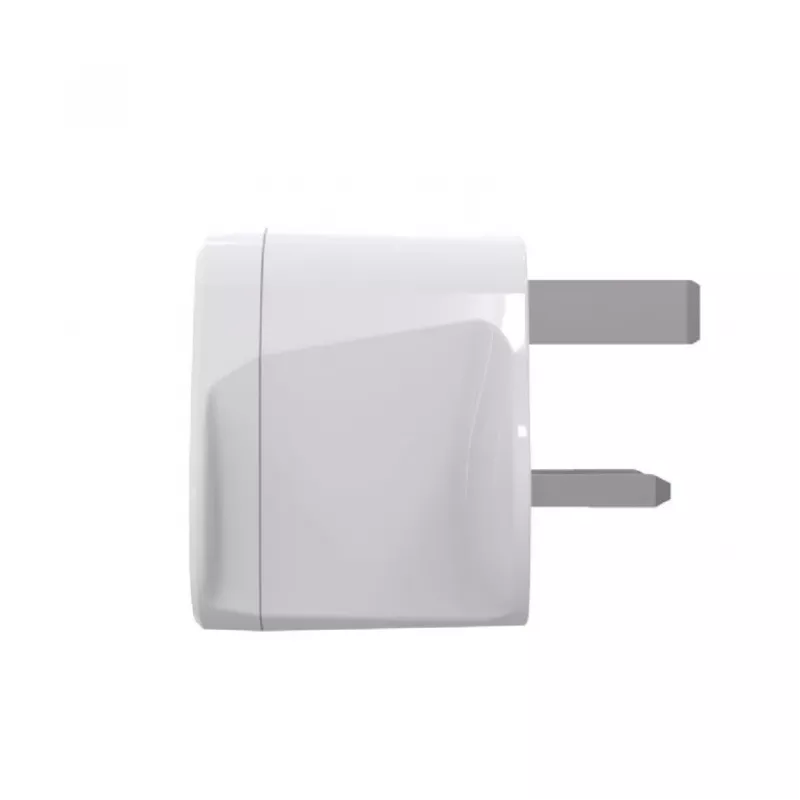 Adaptador de red GEMBIRD A-AC-UKMINTF – enchufe UK tipo G a entrada IEC-C13, 15 A