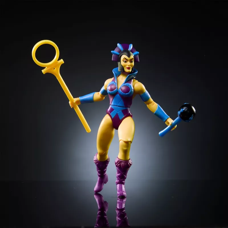 Figura articulada MATTEL Masters of the Universe Origins Evil-Lyn - figura de acción de colección, articulaciones móviles