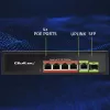 Switch Ethernet PoE QOLTEC 52296 — 4 puertos RJ45 PoE, 1 uplink RJ45