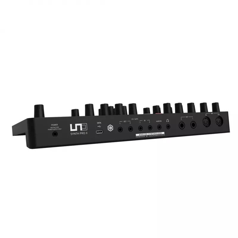 Analizador Sintetizador ik multimedia Uno Synth Pro X — 8 voces de polifonía, módulo de sobremesa