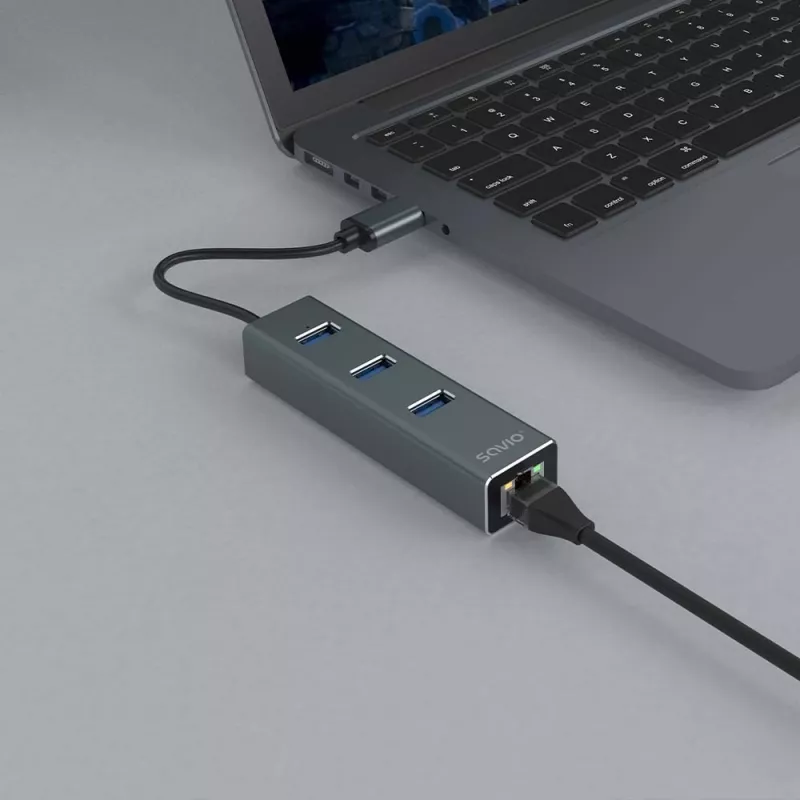 Hub USB-A SAVIO con RJ-45 Gigabit Ethernet AK-57 — 3× USB-A + RJ-45, host USB 3.2 Gen 1 Micro‑B, 5 Gbit/s, 4 puertos, gris