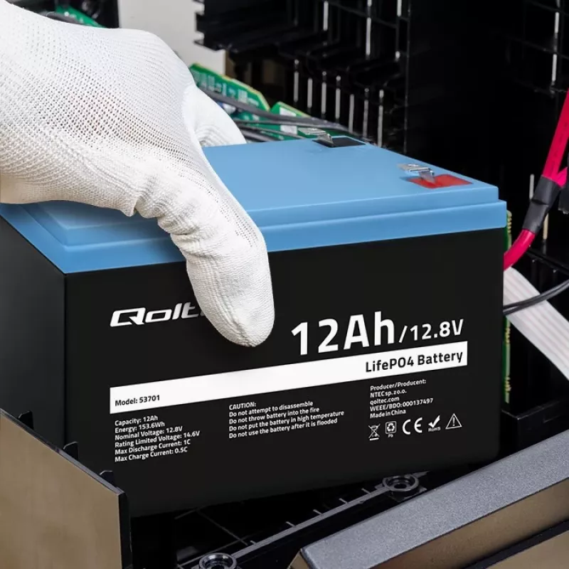 Batería LiFePO4 Litio Hierro Fosfato Qoltec 12,8 V 12 Ah 153,6 Wh con BMS