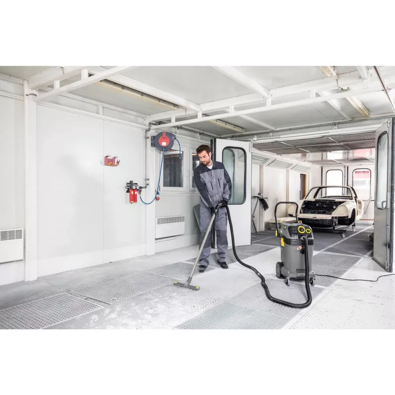 Aspirador Kärcher NT 50/1 negro 50 L 1380 W