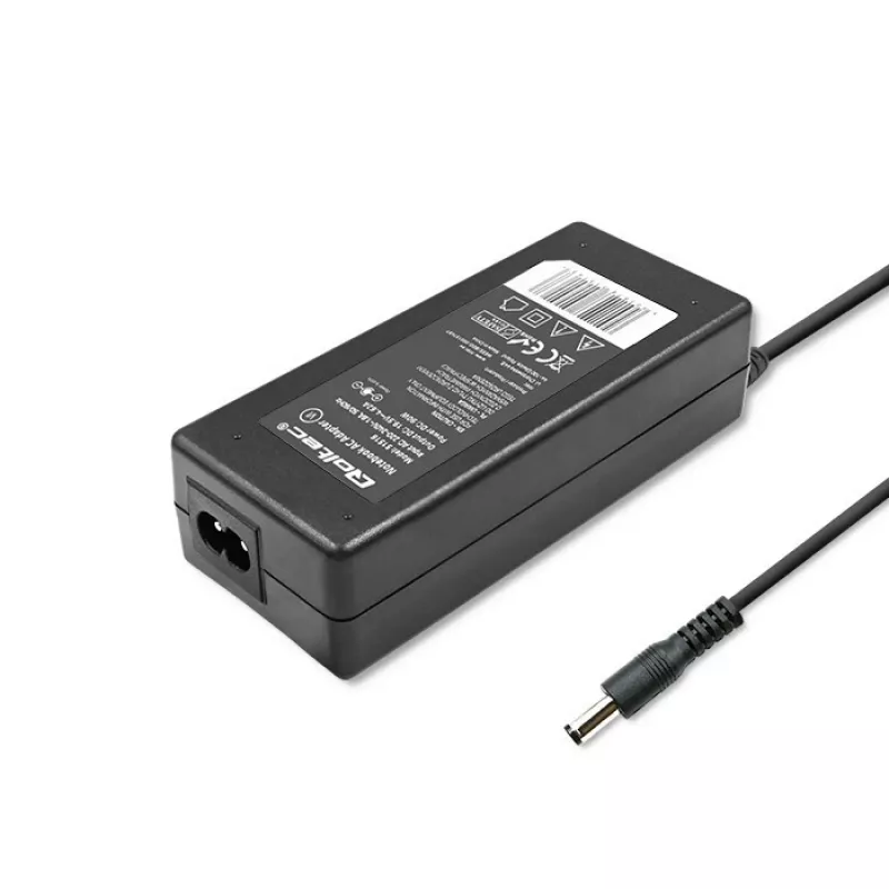 Fuente de alimentación Qoltec 51516.90W para Dell | 90W | 19,5V | 4,62A | 4,5*3,0+Pin | +cable de alimentación