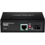 TRENDnet TI-PF11SFP - Convertidor de medios - GigE - 10Base-T, 100Base-TX, 1000Base-T - RJ-45 / SFP (mini-GBIC) - hasta 40 km (TI-PF11SFP)