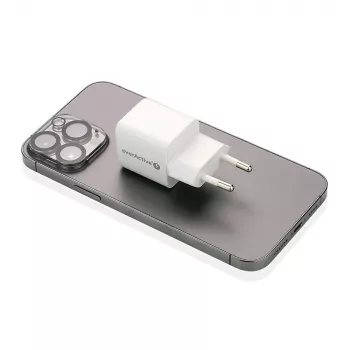 Cargador de pared everActive SC-330Q con 1x USB-A y 1x USB-C, 20W, blanco