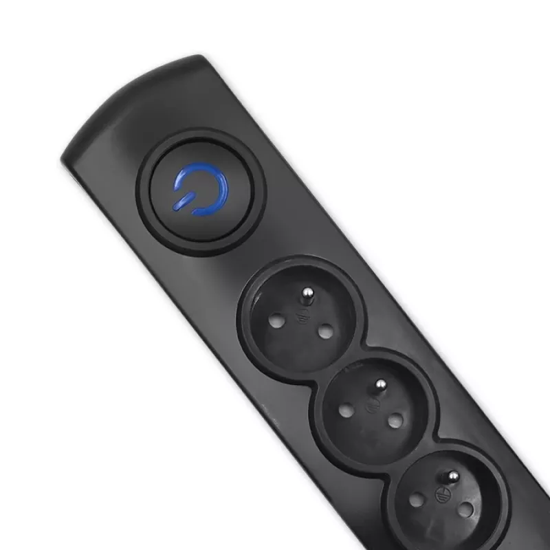 Protector de sobretensión Qoltec 50113 negro 8 salidas AC 230 V 1,8 m
