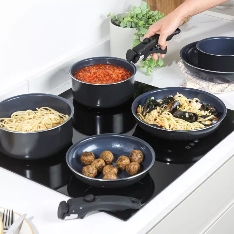 Juego de ollas Russell Hobbs RH03321EU7 — 8 piezas, antiadherente, apto para lavavajillas