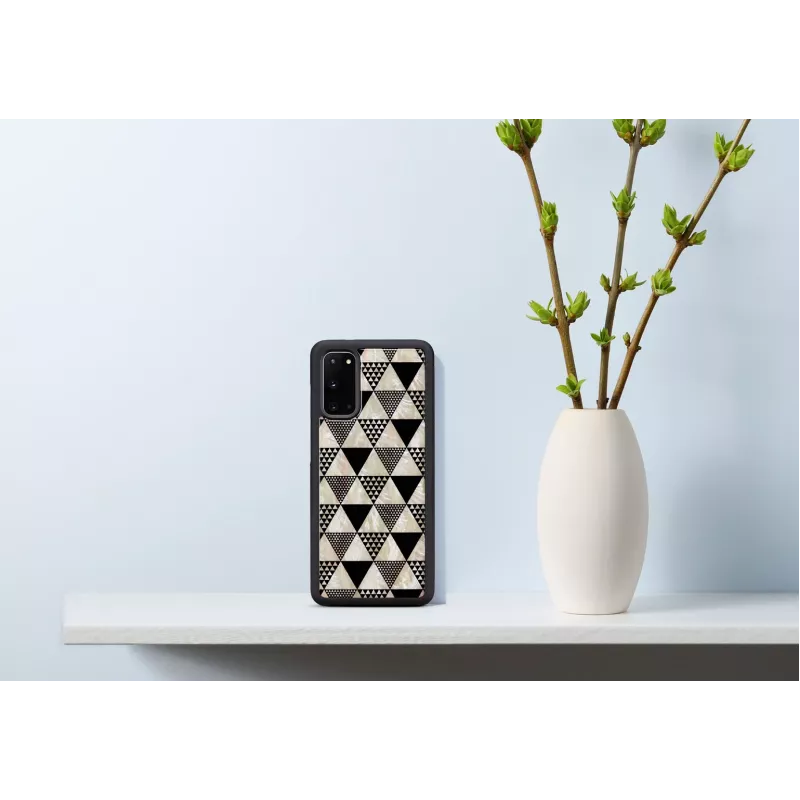 Funda protectora iKins para Samsung Galaxy S20 – textura de pirámides, negra