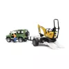 BRUDER Land Rover Defender con remolque CAT y figura vehículo de juguete