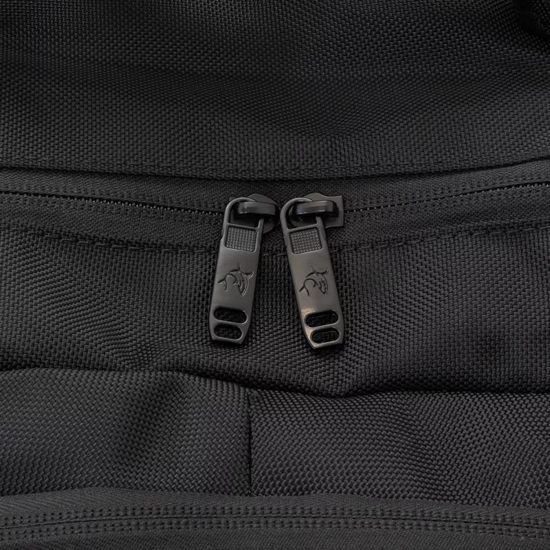 Mochila White Shark VOYAGER GBP-012 — negra, diseño resistente al agua