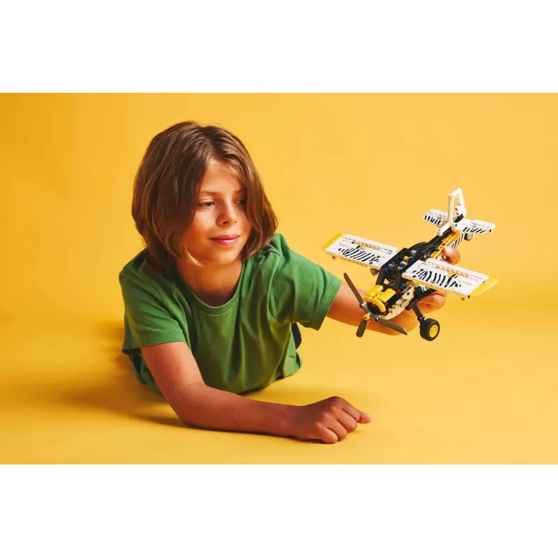 LEGO TECHNIC 42198 Avión de transporte